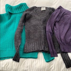 Sz Small sweater lot